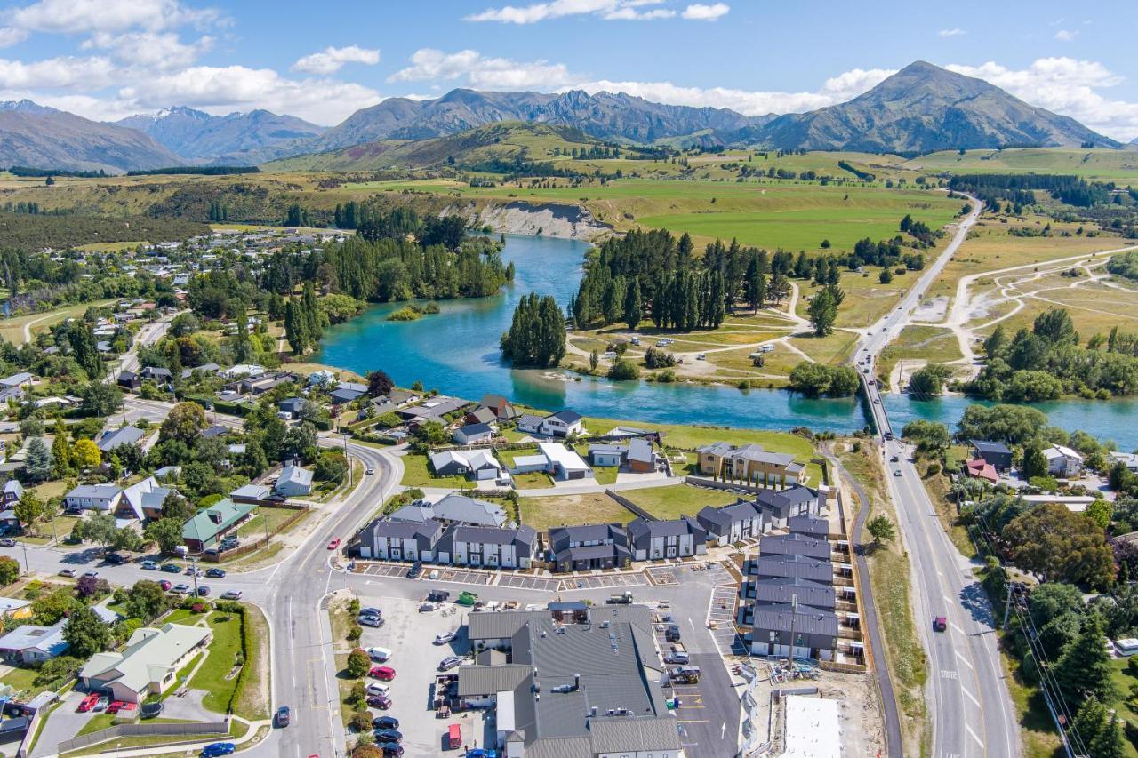 Alpine Junction Townhouse Apartments, Lodge & Hotel Wanaka Dış mekan fotoğraf
