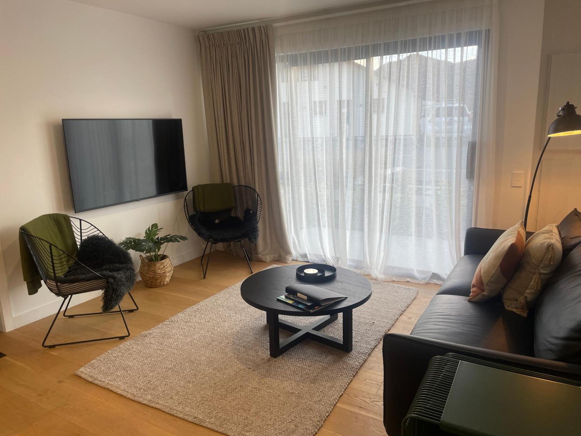 Alpine Junction Townhouse Apartments, Lodge & Hotel Wanaka Dış mekan fotoğraf