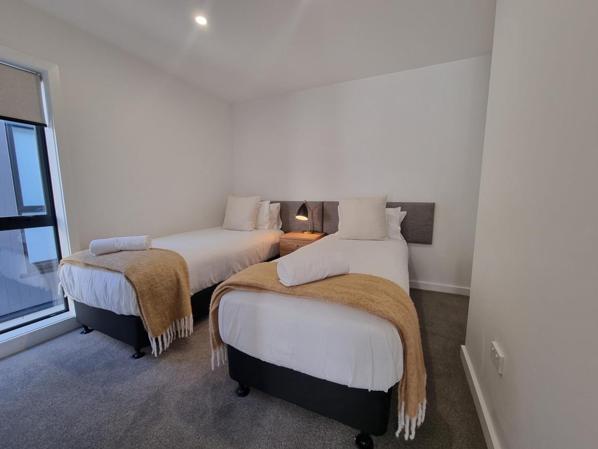 Alpine Junction Townhouse Apartments, Lodge & Hotel Wanaka Dış mekan fotoğraf