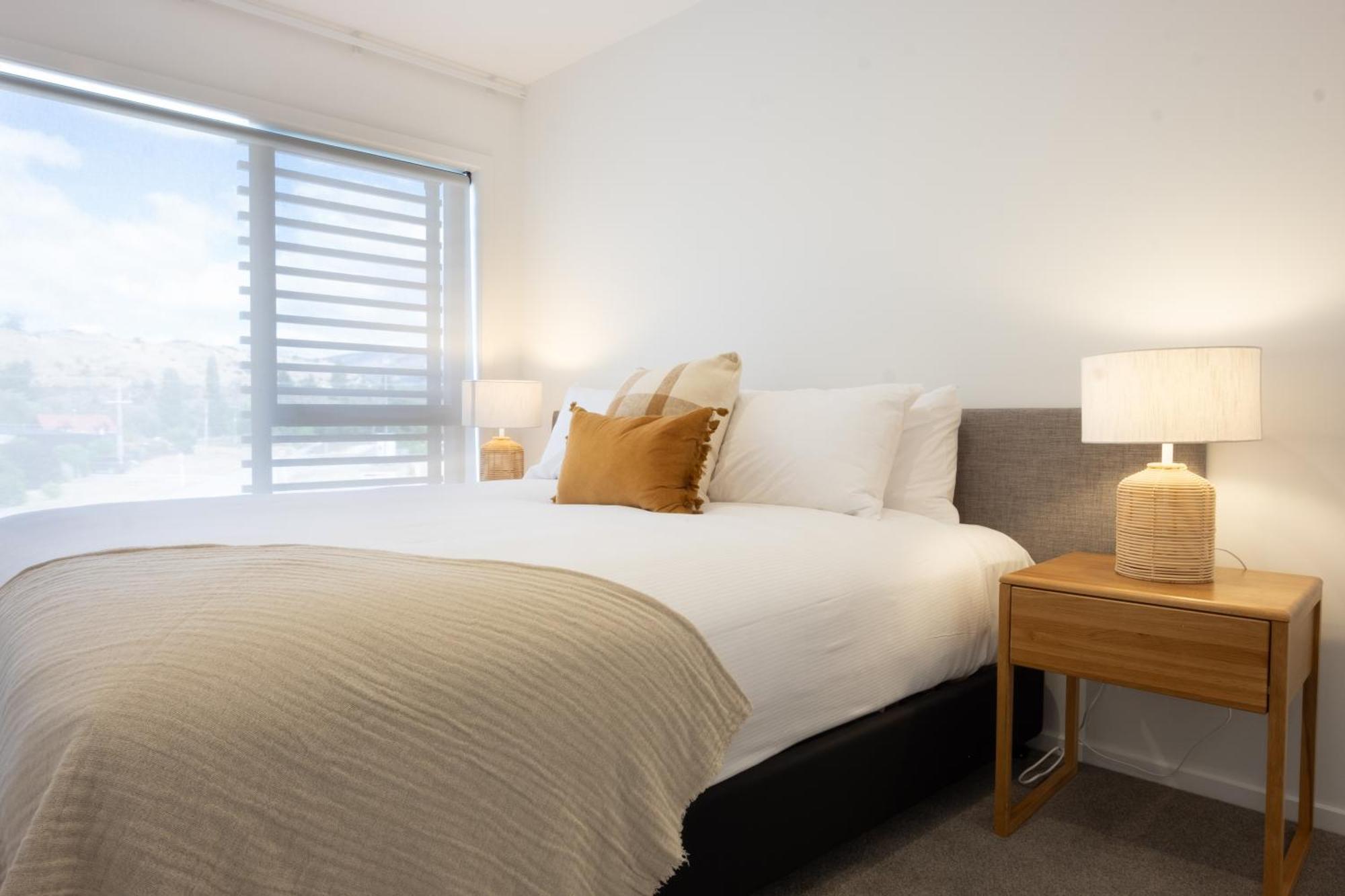 Alpine Junction Townhouse Apartments, Lodge & Hotel Wanaka Dış mekan fotoğraf