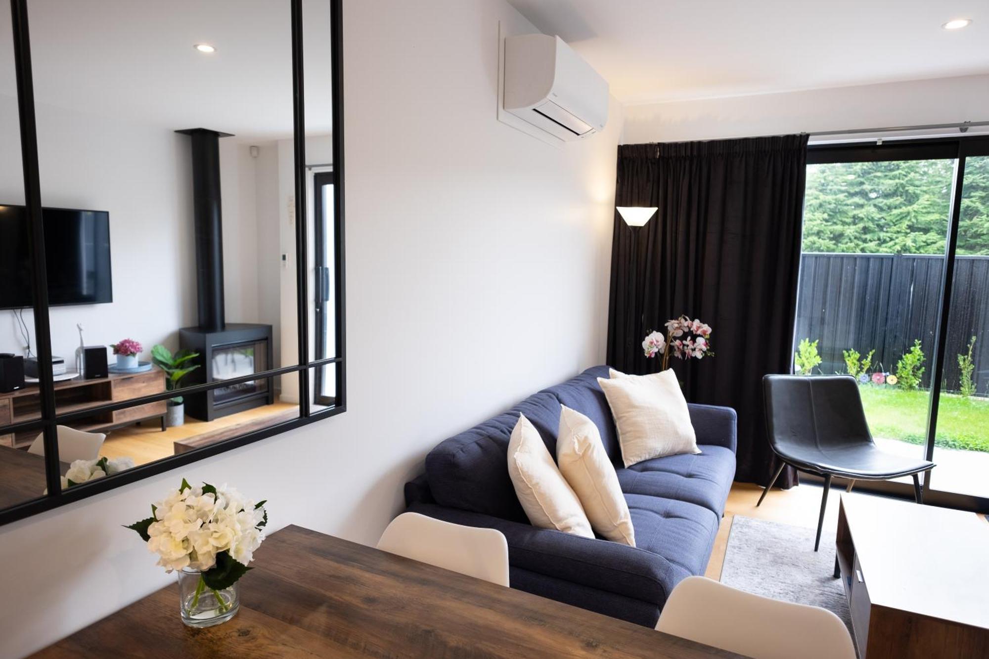 Alpine Junction Townhouse Apartments, Lodge & Hotel Wanaka Dış mekan fotoğraf