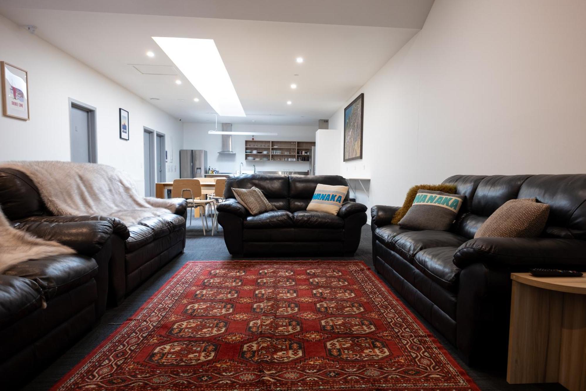 Alpine Junction Townhouse Apartments, Lodge & Hotel Wanaka Dış mekan fotoğraf